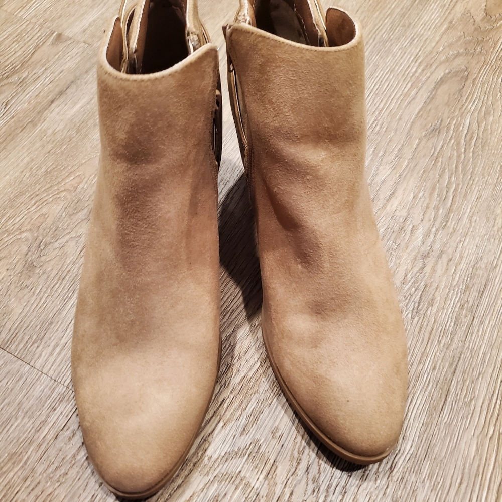 Booties - Picture 5 of 10